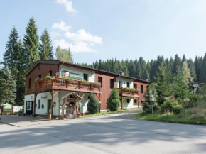 Luxurious Apartment in J gersgr n with Saunas